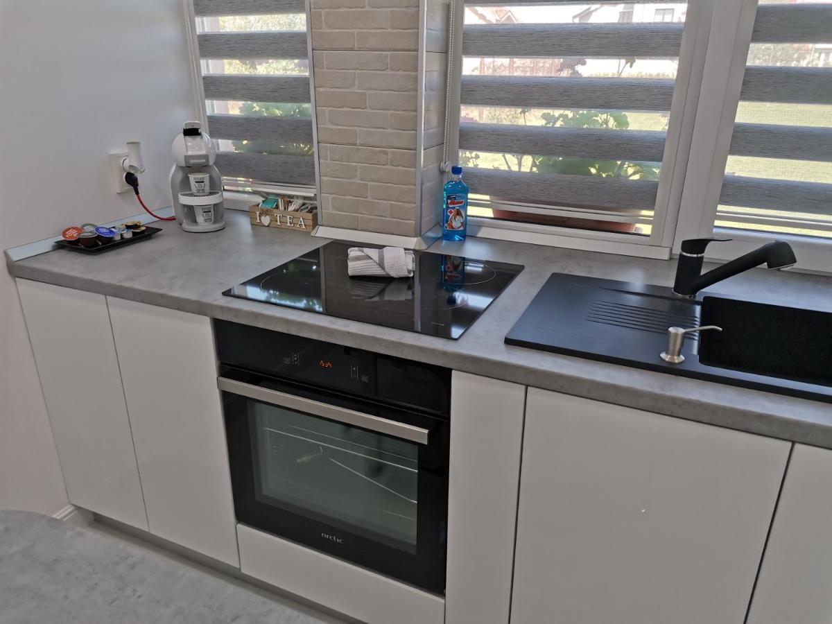Casuta Cu Tei Villa Oradea Exteriör bild