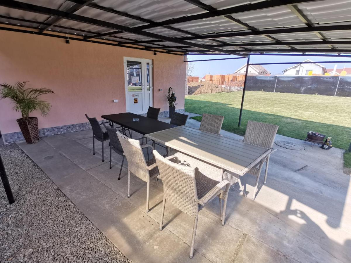 Casuta Cu Tei Villa Oradea Exteriör bild