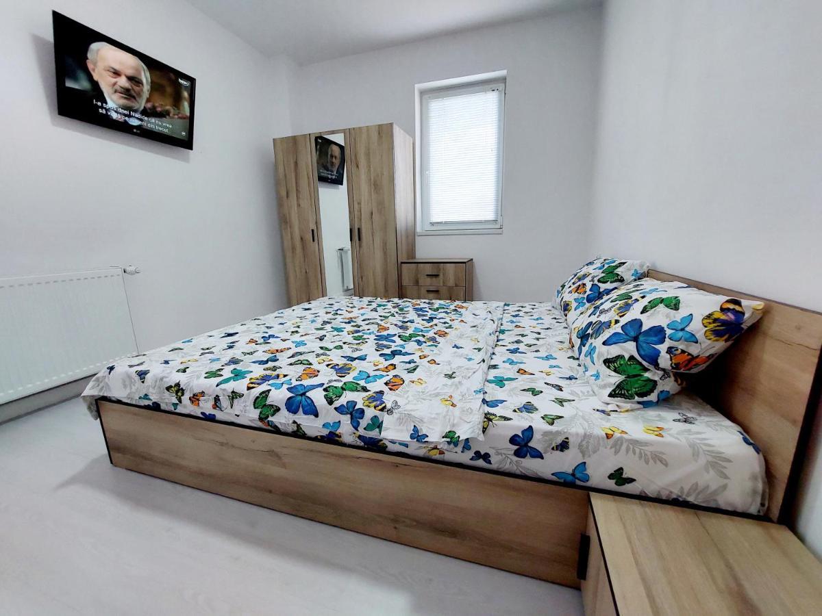 Casuta Cu Tei Villa Oradea Exteriör bild