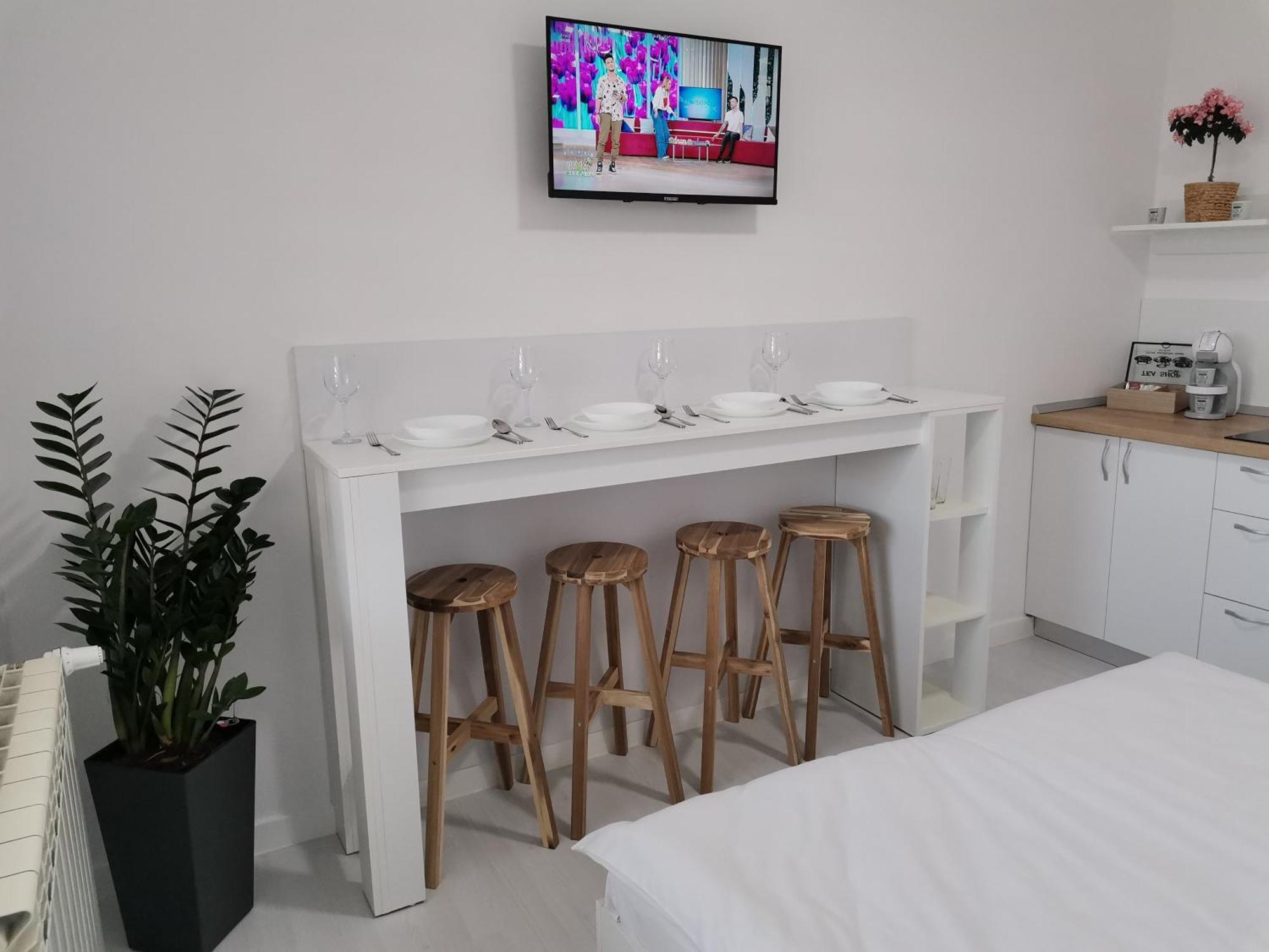 Casuta Cu Tei Villa Oradea Rum bild